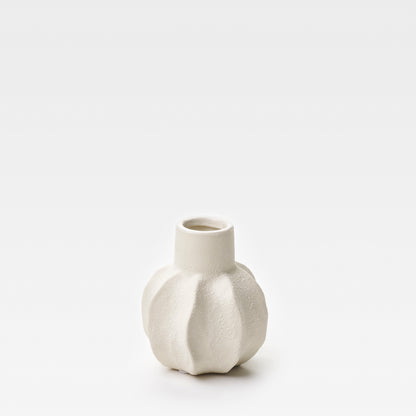 Alma Vase Klein